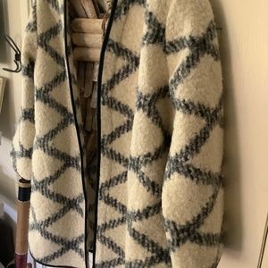 AVA VIV lightweight coat